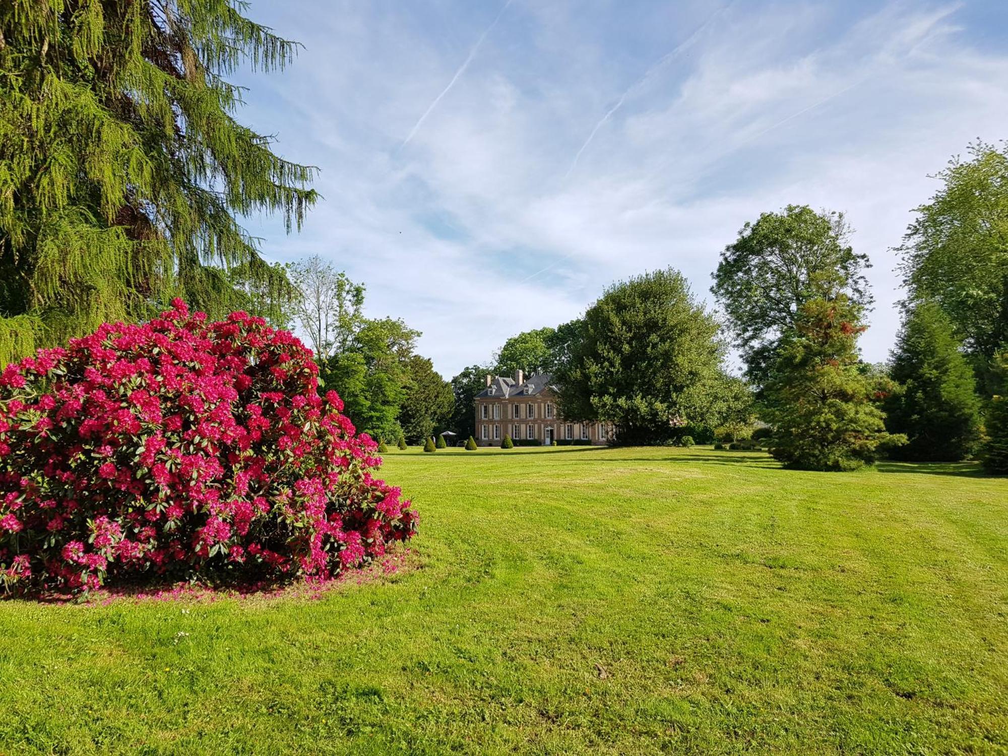 Chateau De Cleuville Exterior foto